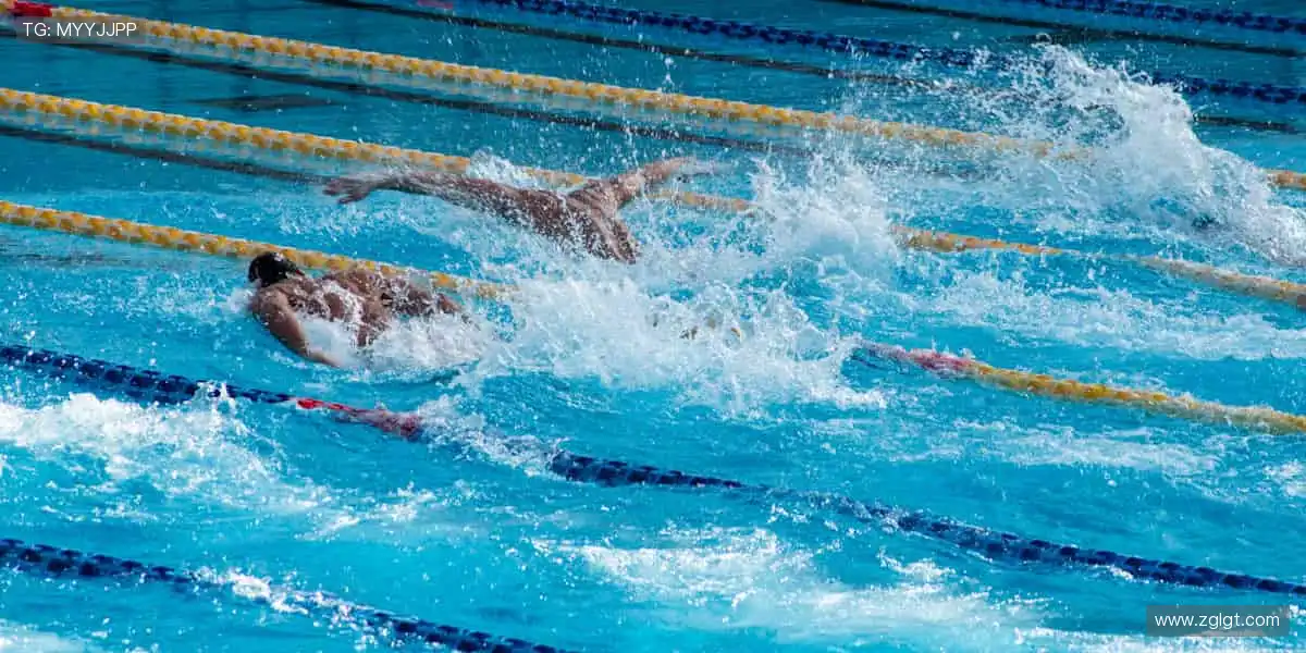 突破屏幕界限，直击赛场心跳！📺⚡️